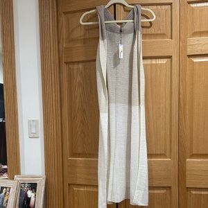 Sleeveless Knit Top in Beige and Brown